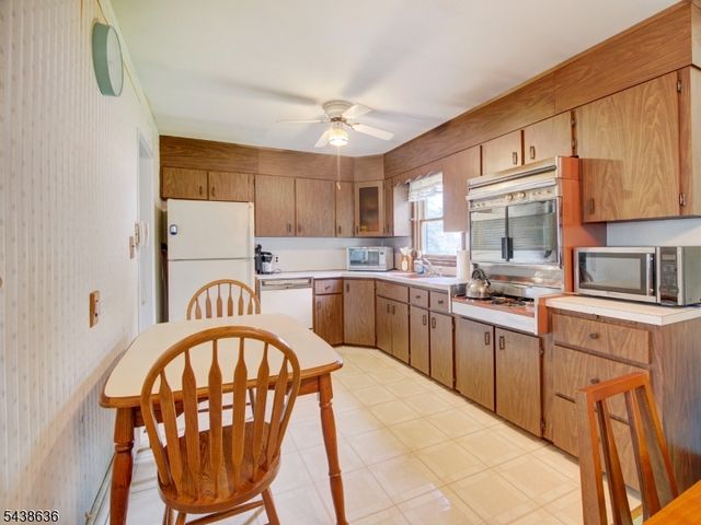 206 Boulevard, Kenilworth Boro, NJ 07033