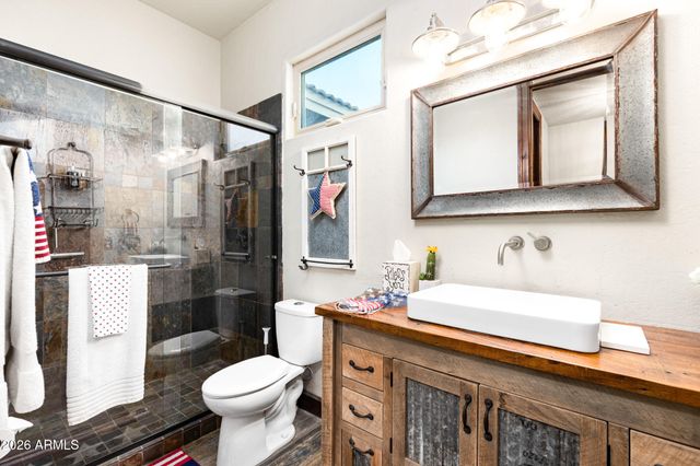 4008 E LARIAT Lane, Phoenix, AZ 85050
