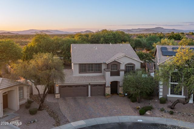 4008 E LARIAT Lane, Phoenix, AZ 85050