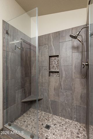 4008 E LARIAT Lane, Phoenix, AZ 85050