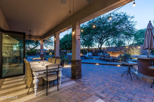 4008 E LARIAT Lane, Phoenix, AZ 85050