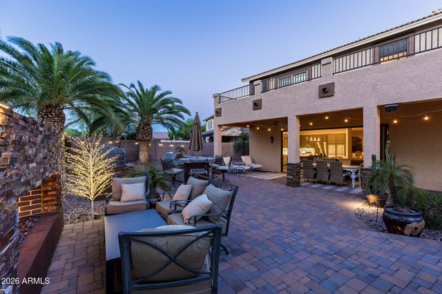4008 E LARIAT Lane, Phoenix, AZ 85050