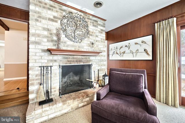 2180 BLENHEIM CT, York, PA 17403