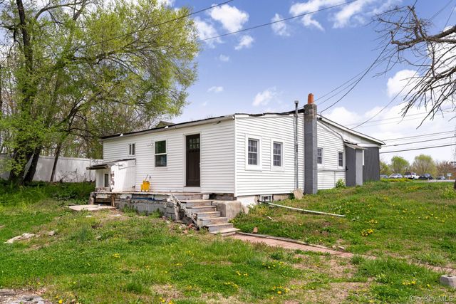 637 Violet Avenue, Hyde Park, NY 12538