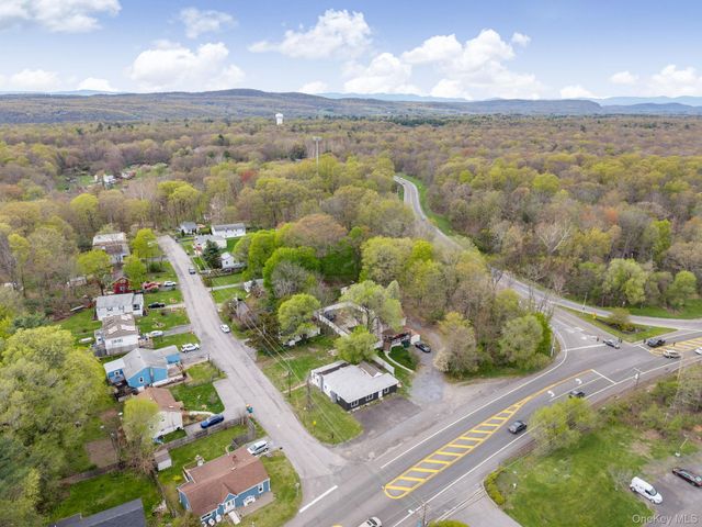 637 Violet Avenue, Hyde Park, NY 12538