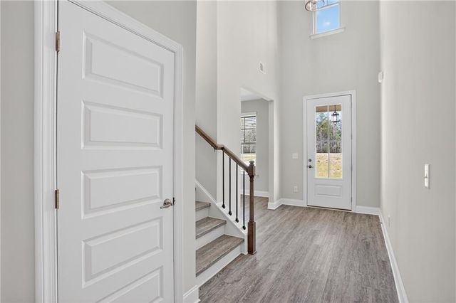 58 Cooper Drive, Mansfield, GA 30055