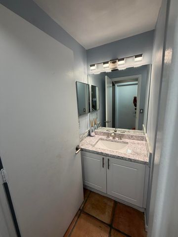 5655 LA QUINTA Court, Lake Worth, FL 33463