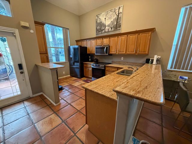 5655 LA QUINTA Court, Lake Worth, FL 33463