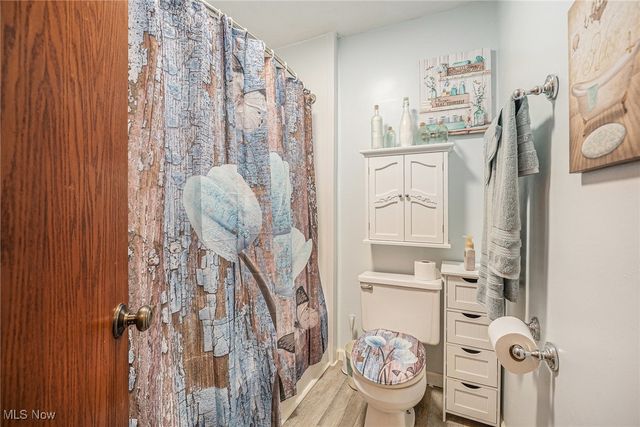 7032 Reed Road, Conneaut, OH 44030