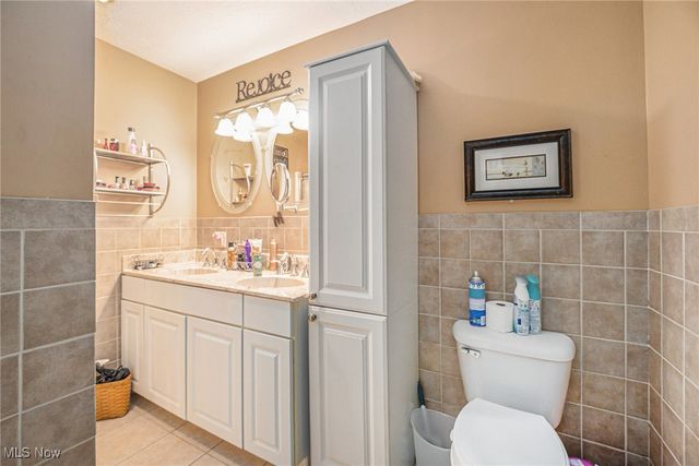 7032 Reed Road, Conneaut, OH 44030