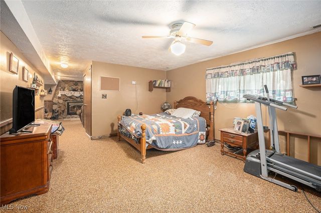 7032 Reed Road, Conneaut, OH 44030