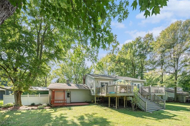 7032 Reed Road, Conneaut, OH 44030