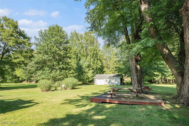 7032 Reed Road, Conneaut, OH 44030
