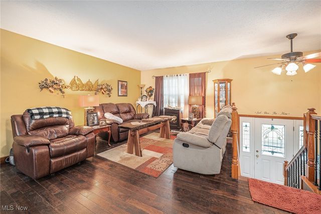 7032 Reed Road, Conneaut, OH 44030
