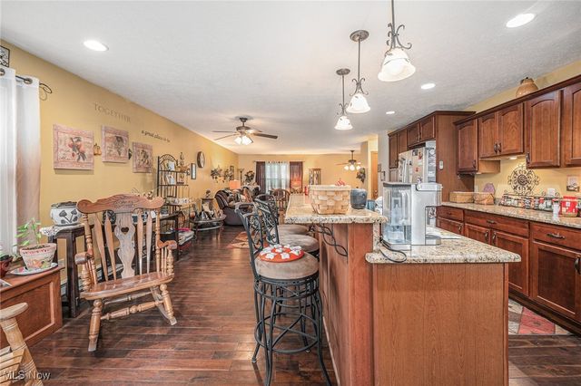 7032 Reed Road, Conneaut, OH 44030