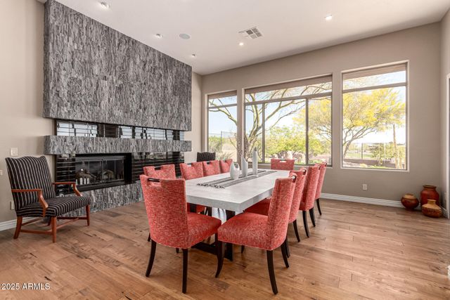 42145 N FAIRGREEN Court, Anthem, AZ 85086