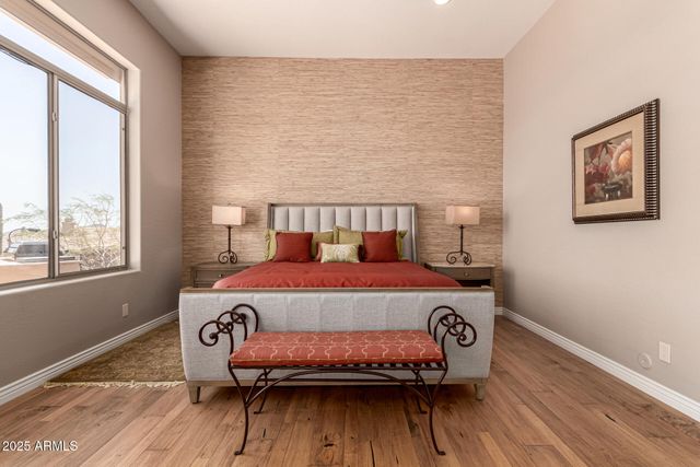 42145 N FAIRGREEN Court, Anthem, AZ 85086