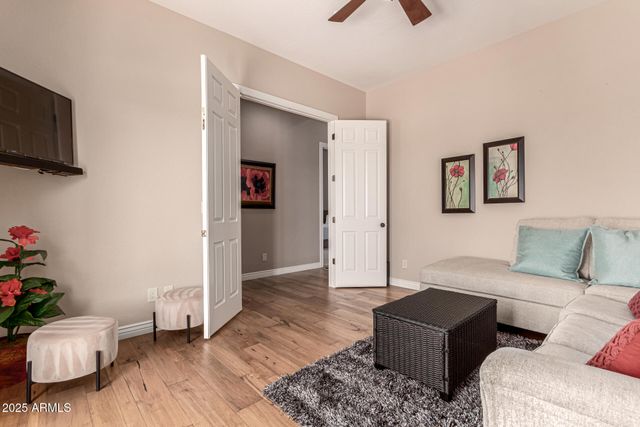 42145 N FAIRGREEN Court, Anthem, AZ 85086