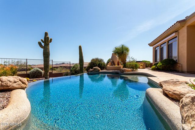 42145 N FAIRGREEN Court, Anthem, AZ 85086