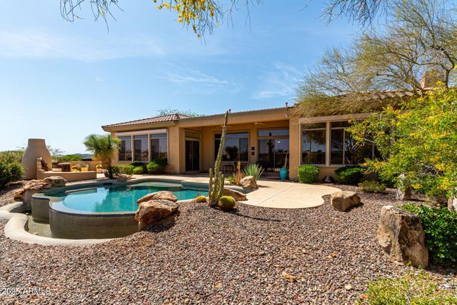 42145 N FAIRGREEN Court, Anthem, AZ 85086