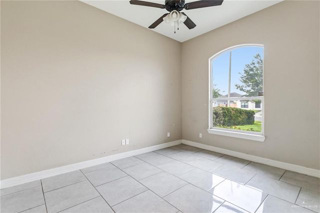 3918 Santa Fe Street, Edinburg, TX 78542