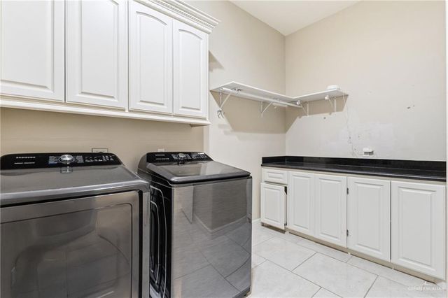 3918 Santa Fe Street, Edinburg, TX 78542