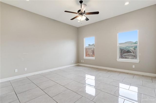 3918 Santa Fe Street, Edinburg, TX 78542