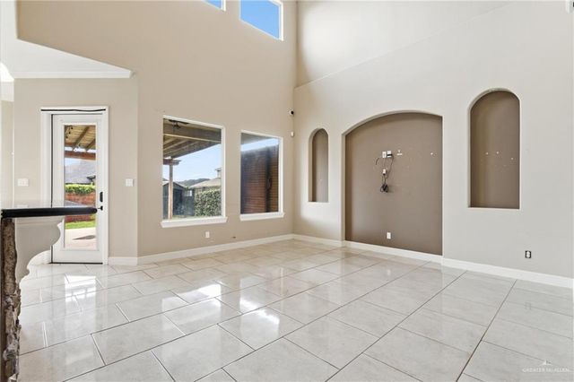 3918 Santa Fe Street, Edinburg, TX 78542