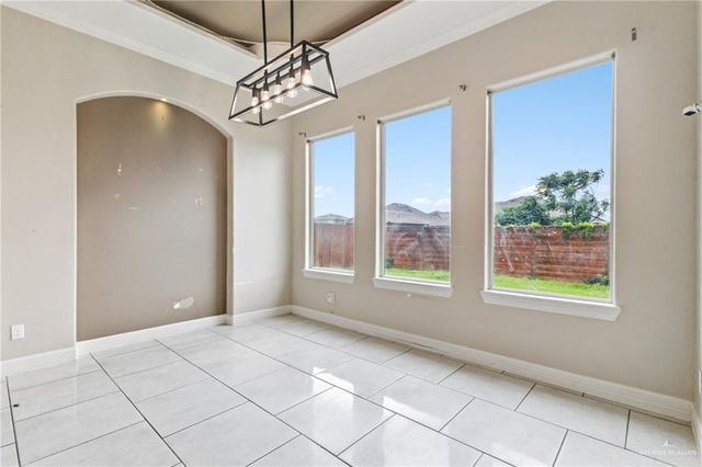 3918 Santa Fe Street, Edinburg, TX 78542