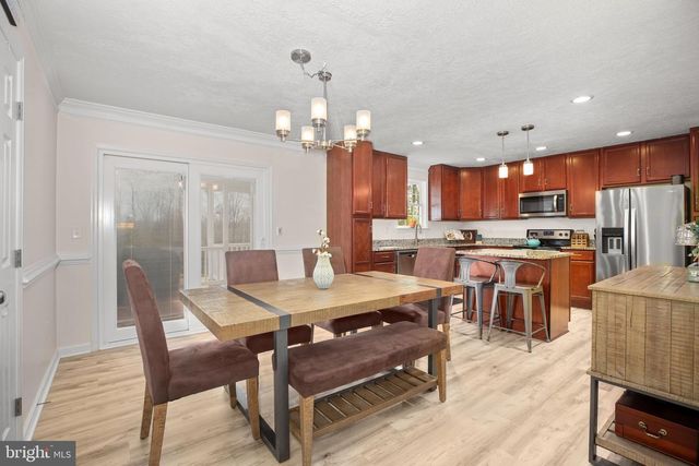 8515 FOUNDRY RUN DR, Fredericksburg, VA 22408