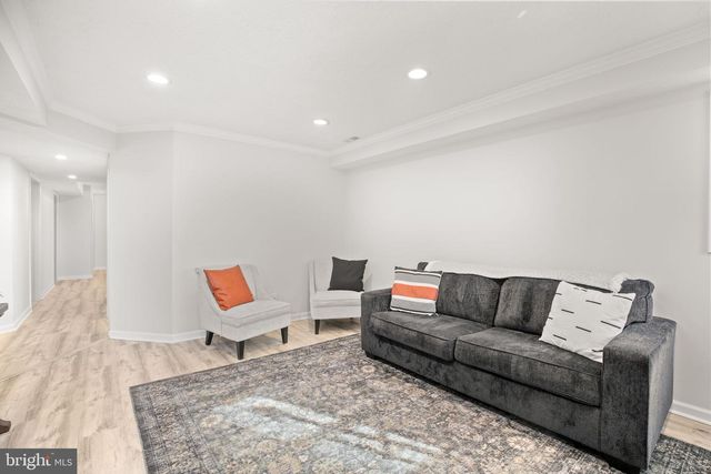 8515 FOUNDRY RUN DR, Fredericksburg, VA 22408