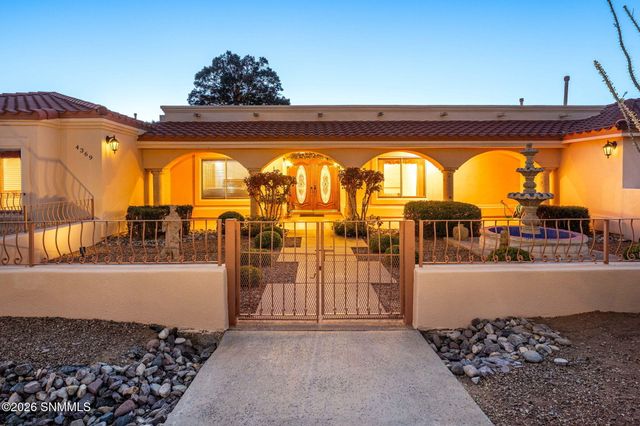 4369 Superstition Drive, Las Cruces, NM 88011