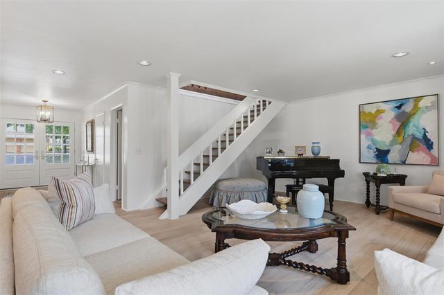 1222 Kenilworth Road, Oklahoma City, OK 73114