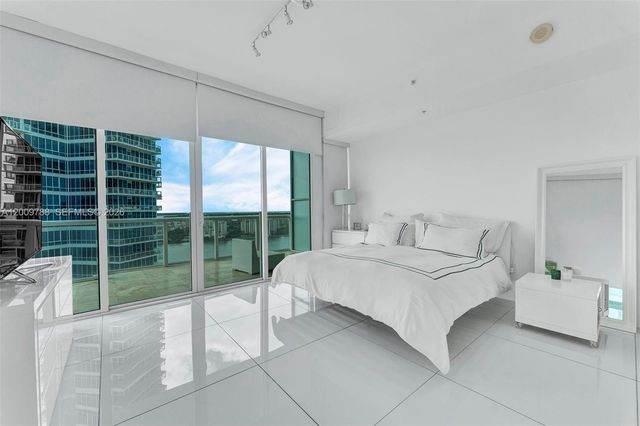 50 S Pointe Dr 2102, Miami Beach, FL 33139