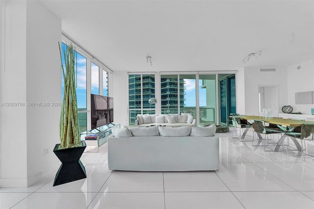 50 S Pointe Dr 2102, Miami Beach, FL 33139