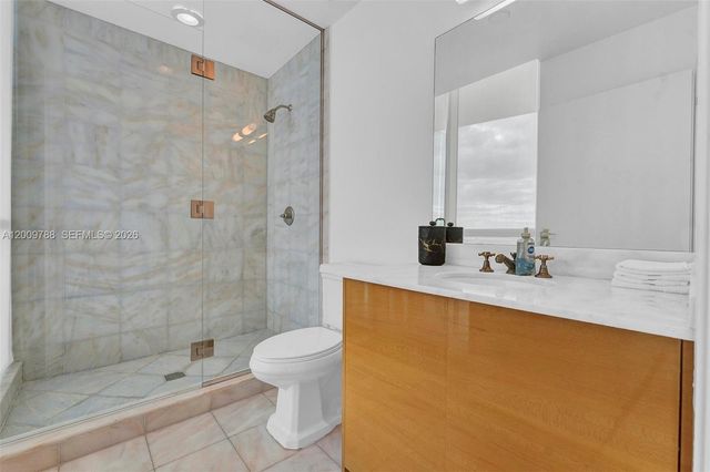 50 S Pointe Dr 2102, Miami Beach, FL 33139