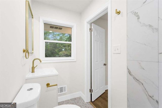 650 Bolton Road NW, Atlanta, GA 30331