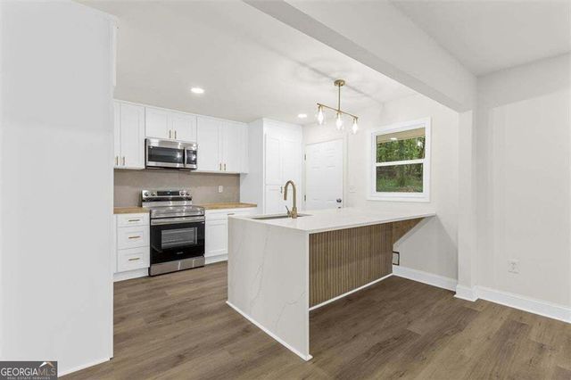 650 Bolton Road NW, Atlanta, GA 30331