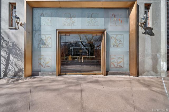 5601 Riverdale Avenue 5L, Bronx, NY 10471