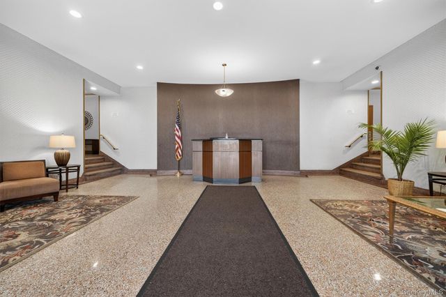 5601 Riverdale Avenue 5L, Bronx, NY 10471