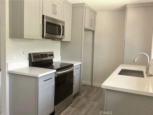 20 Streamwood, Irvine, CA 92620