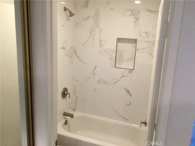 20 Streamwood, Irvine, CA 92620
