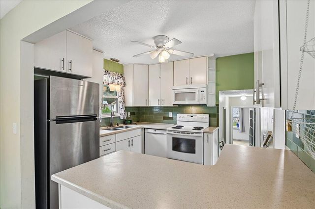 1263 Honeysuckle Lane, Charleston, SC 29412