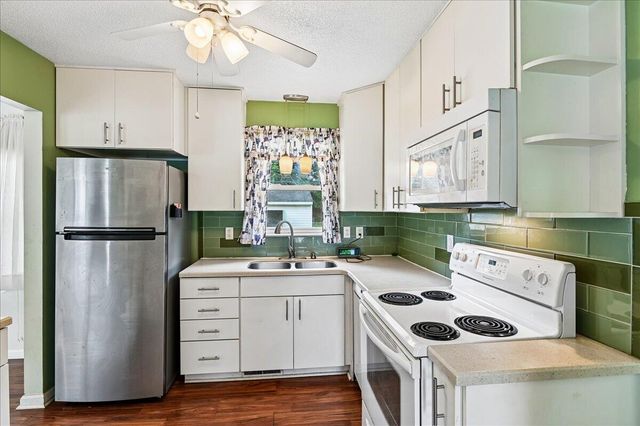 1263 Honeysuckle Lane, Charleston, SC 29412