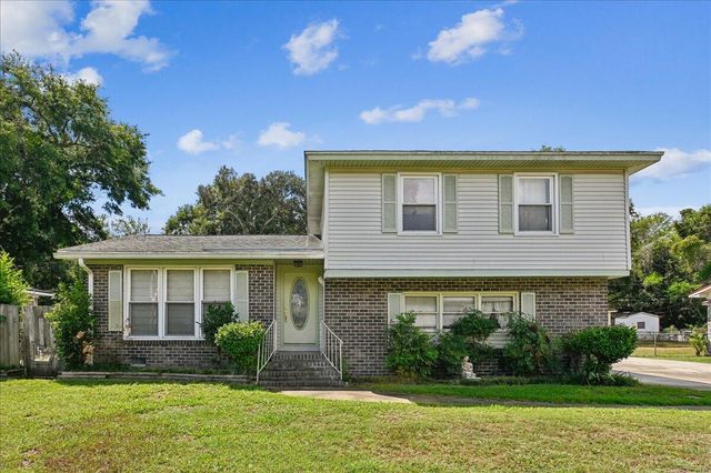 1263 Honeysuckle Lane, Charleston, SC 29412