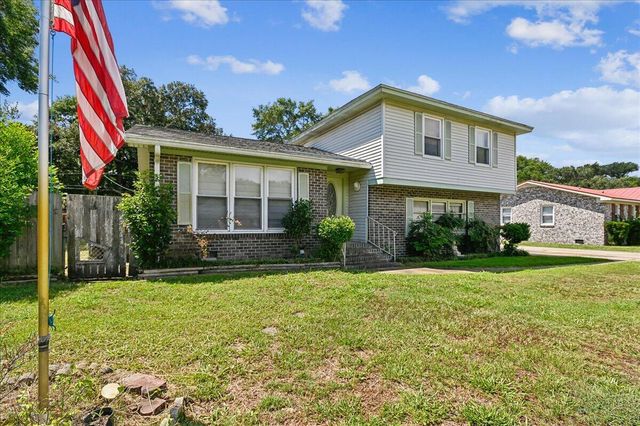 1263 Honeysuckle Lane, Charleston, SC 29412