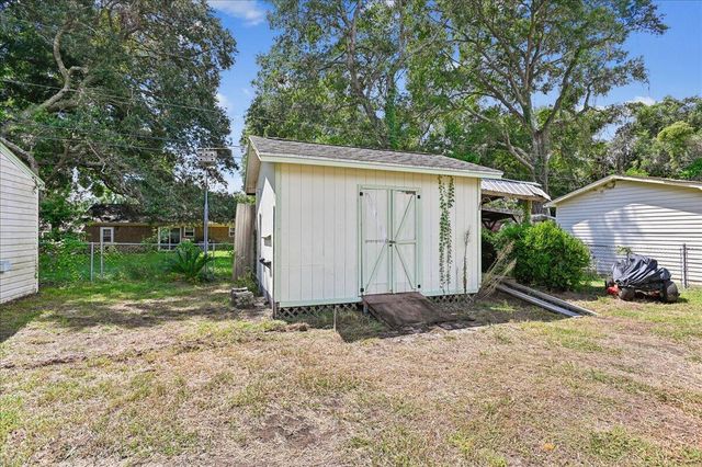 1263 Honeysuckle Lane, Charleston, SC 29412