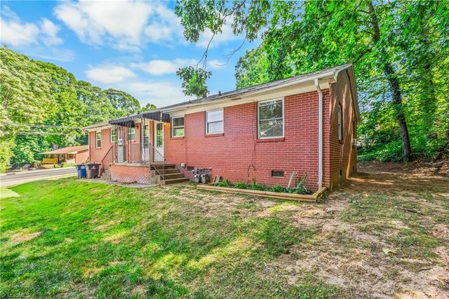 1114 W Academy Street, Winston-salem, NC 27101
