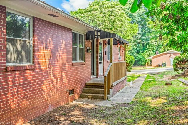 1114 W Academy Street, Winston-salem, NC 27101