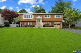 230 Orchard Drive, Mahwah, NJ 07430